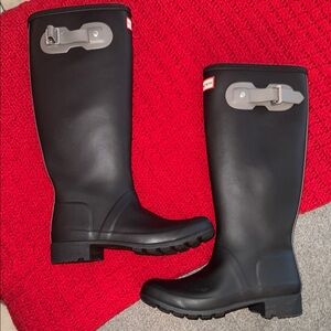 Hunter Classic Black Knee-High Boots